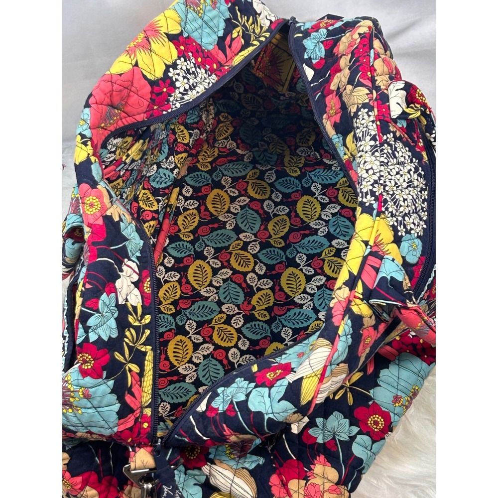 Vera Bradley Duffel Bag Women Large Multicolor Excellent Floral Quilted Travel - Picture 8 of 13